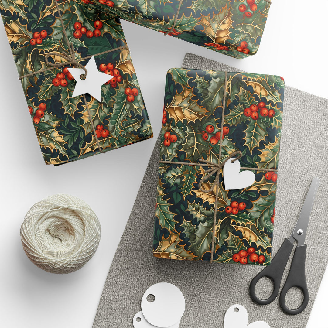 Wrapping Paper - Classic Holly Charm